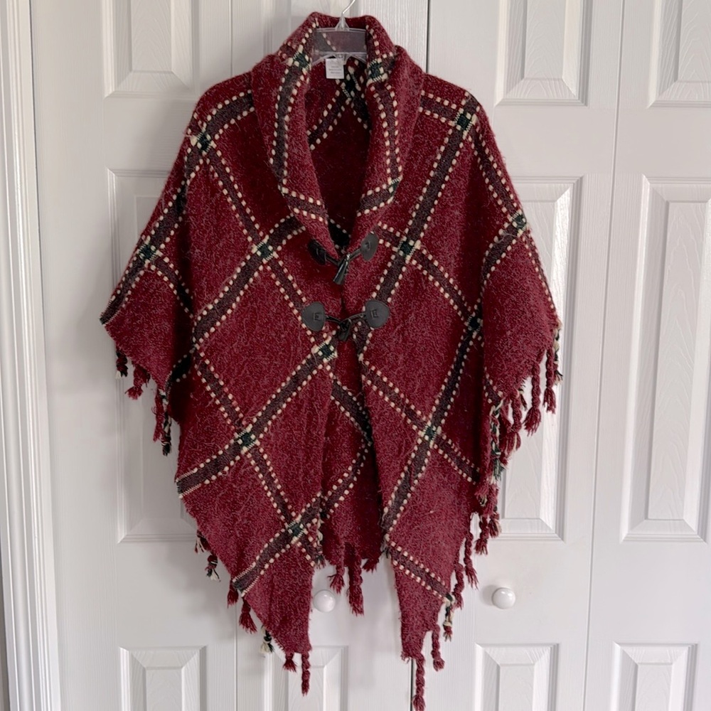 *Gently Worn* Cracker Barrel Thick Dk. Red Wool Type Shawl/Wrap w/ Tassels- OS